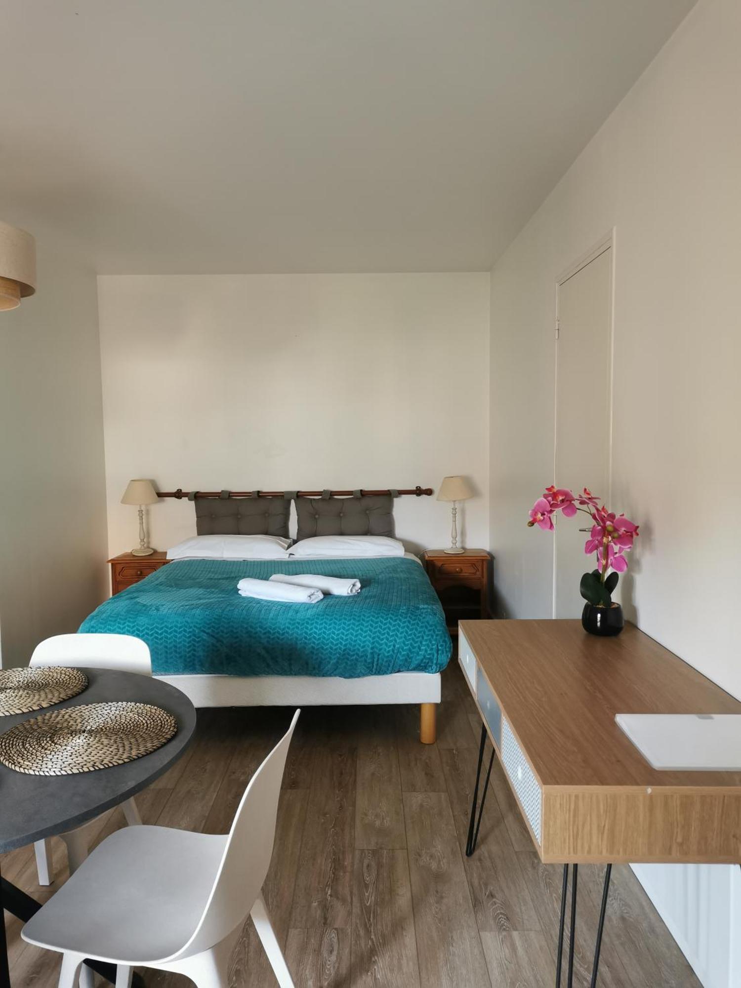 אביניון Residence Des Abeilles מראה חיצוני תמונה